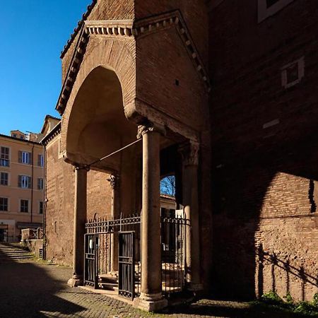 150 M Dal Colosseo - Appartamento Minerva Rome Extérieur photo